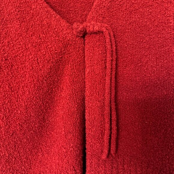 SOLD Neiwai cardigan Red - Picture 4 of 5